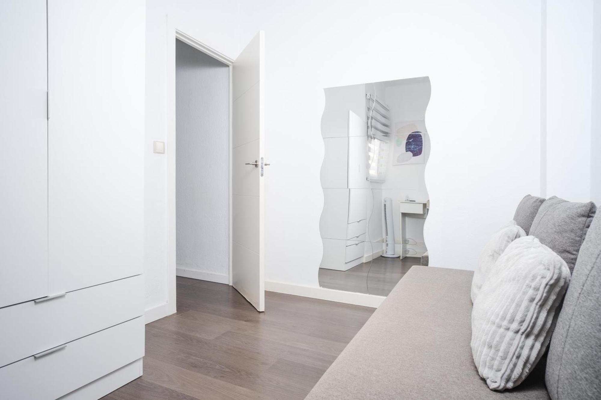 Apartamento Acogedor Piso Con Balcon Sevilla Exterior foto
